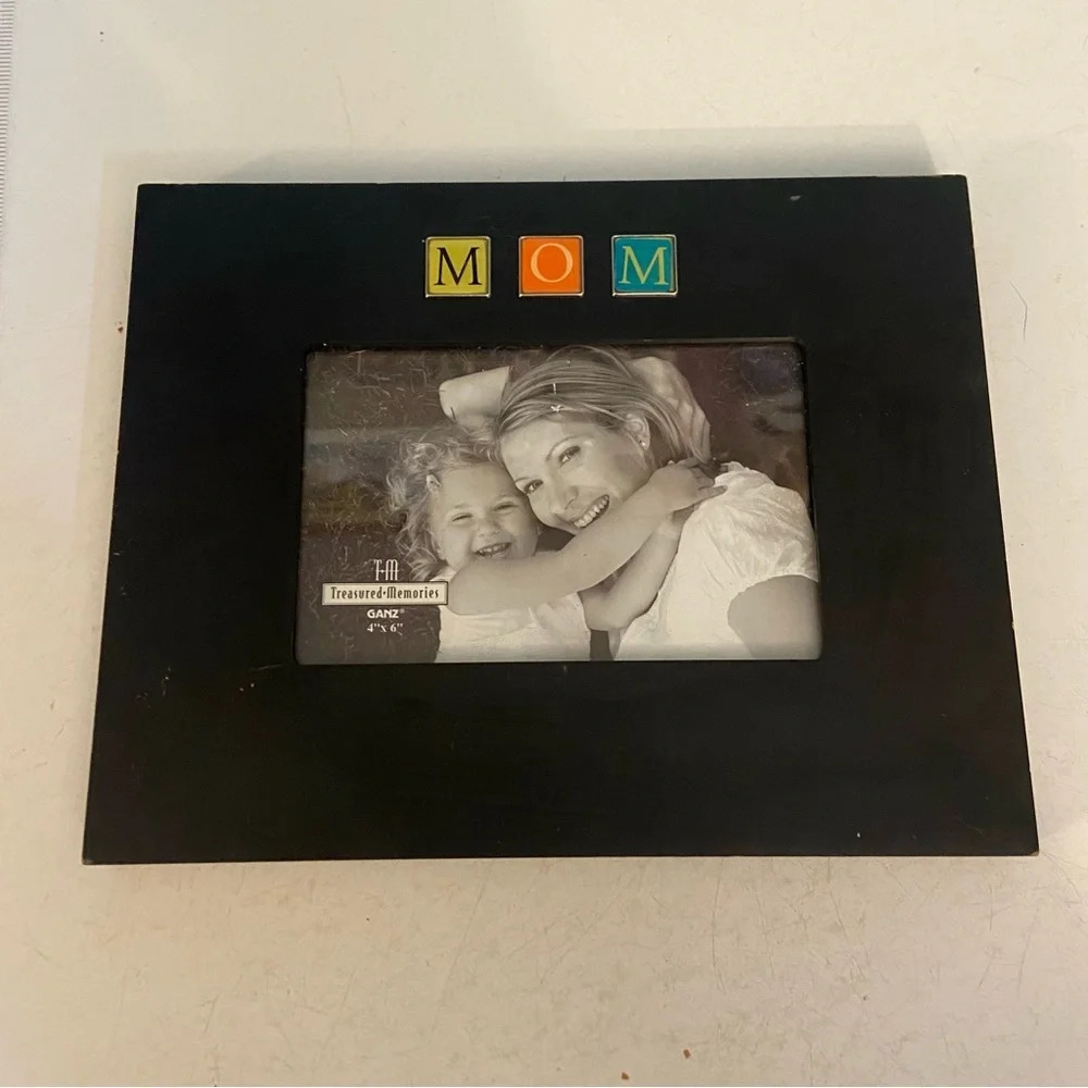 🛍️3/$30 BNWOT Mom rectangular photo picture frame - Mother’s Day gift present